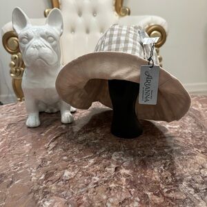 2 way Bucket Hat - NWT